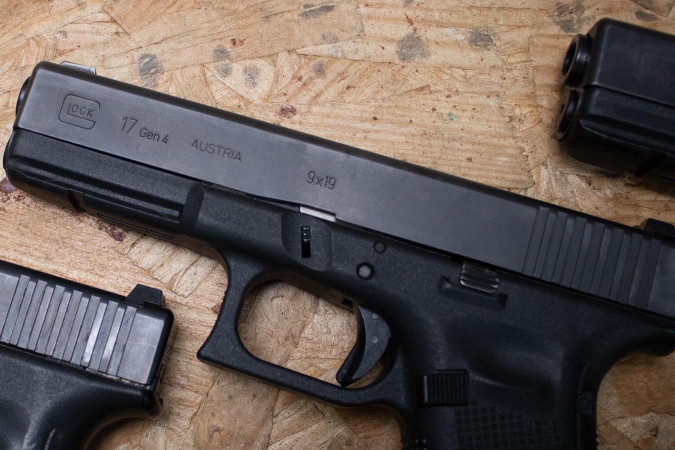 GLOCK 17 Gen4 9mm Police Trade-in Pistols (Fair Condition)